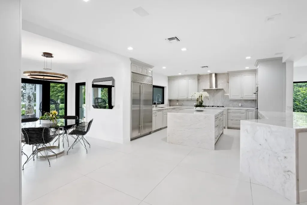 18743 Long Lake Drive Boca Raton FL 33496