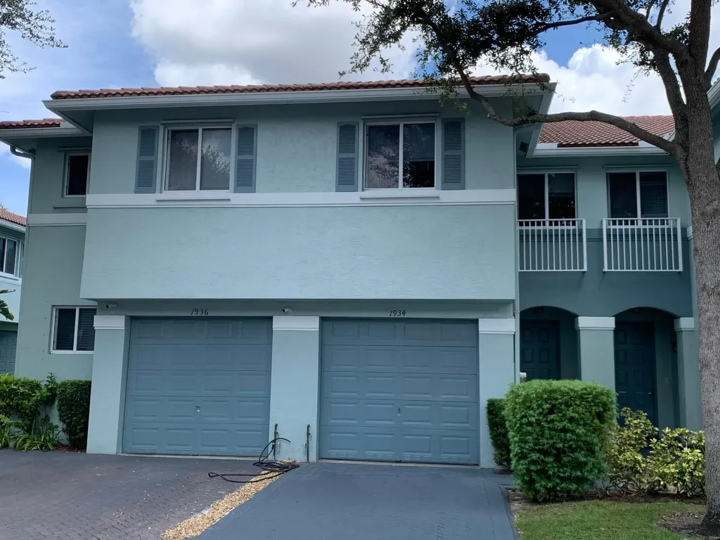 1934 Gardenia Court Riviera Beach FL 33404