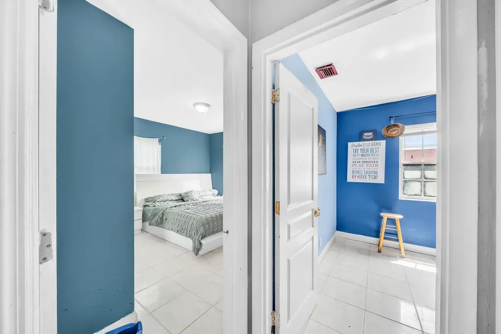 808 41st Street West Palm Beach FL 33407