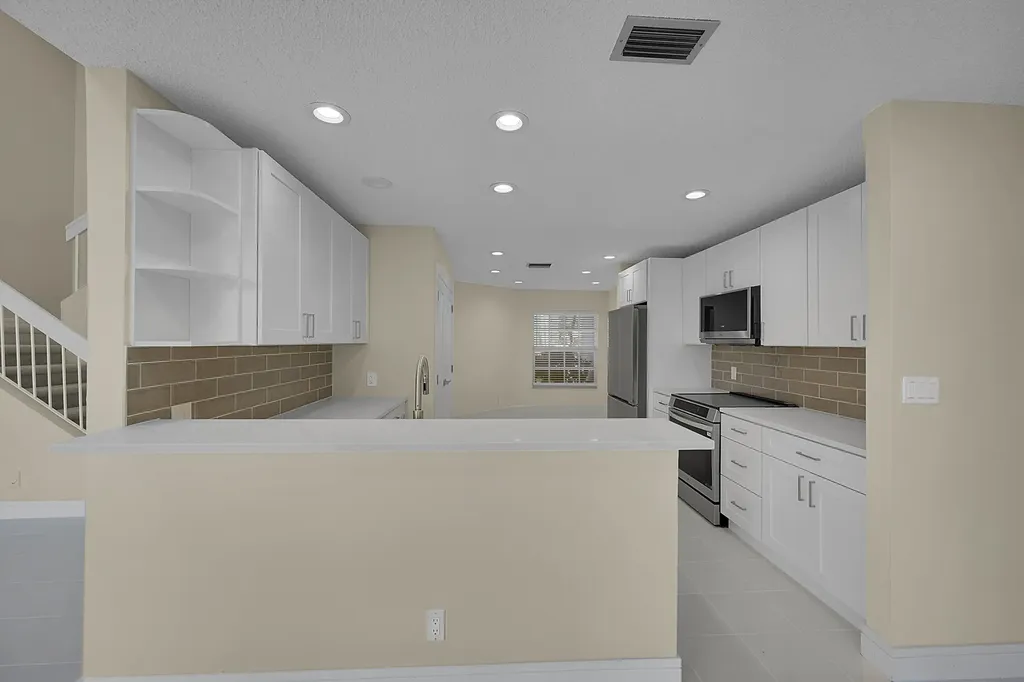 17094 Boca Club Boulevard Boca Raton FL 33487