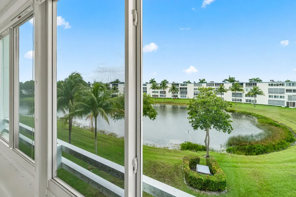 4013 Yarmouth A Boca Raton FL 33434