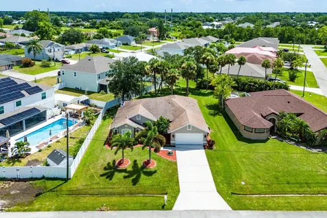 2217 SW Natema Road Port St Lucie FL 34953