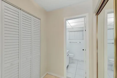 3090 NW 46th Avenue Lauderdale Lakes FL 33313