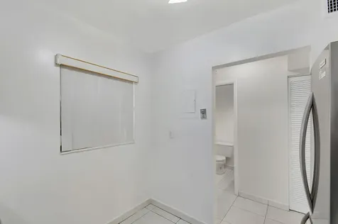 3090 NW 46th Avenue Lauderdale Lakes FL 33313