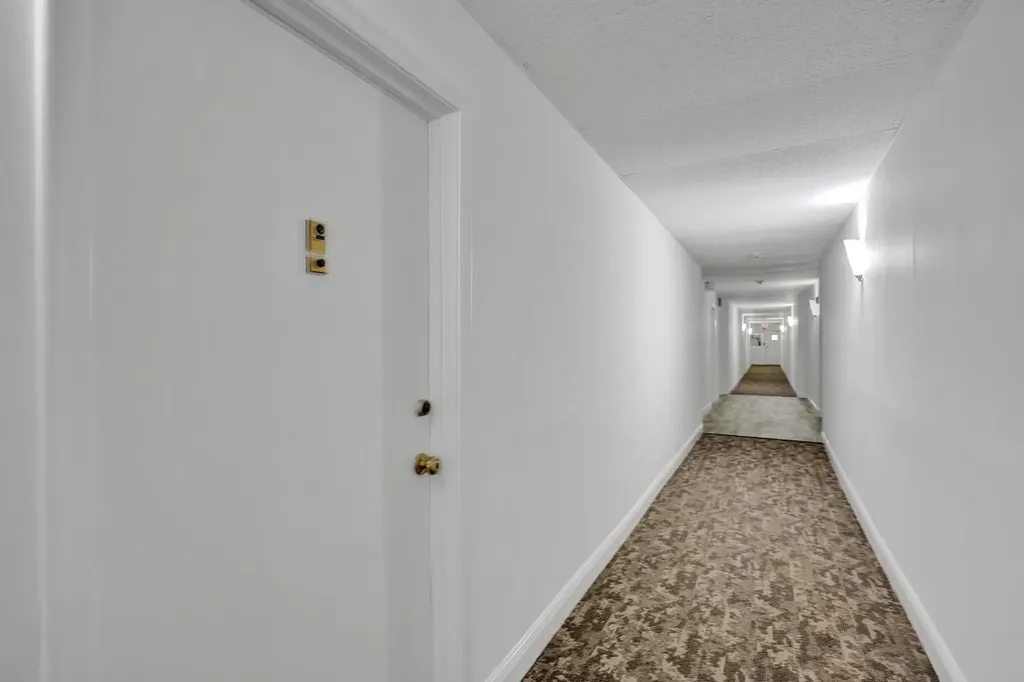 250 NE 20th Street Boca Raton FL 33431