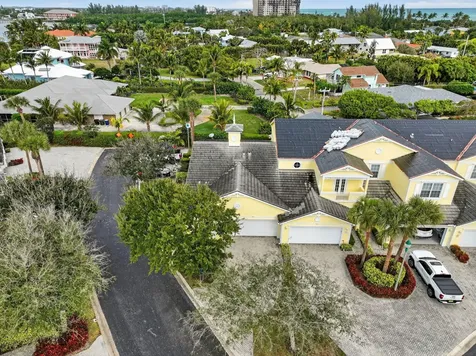 906 Mariner Bay Boulevard Hutchinson Island FL 34949