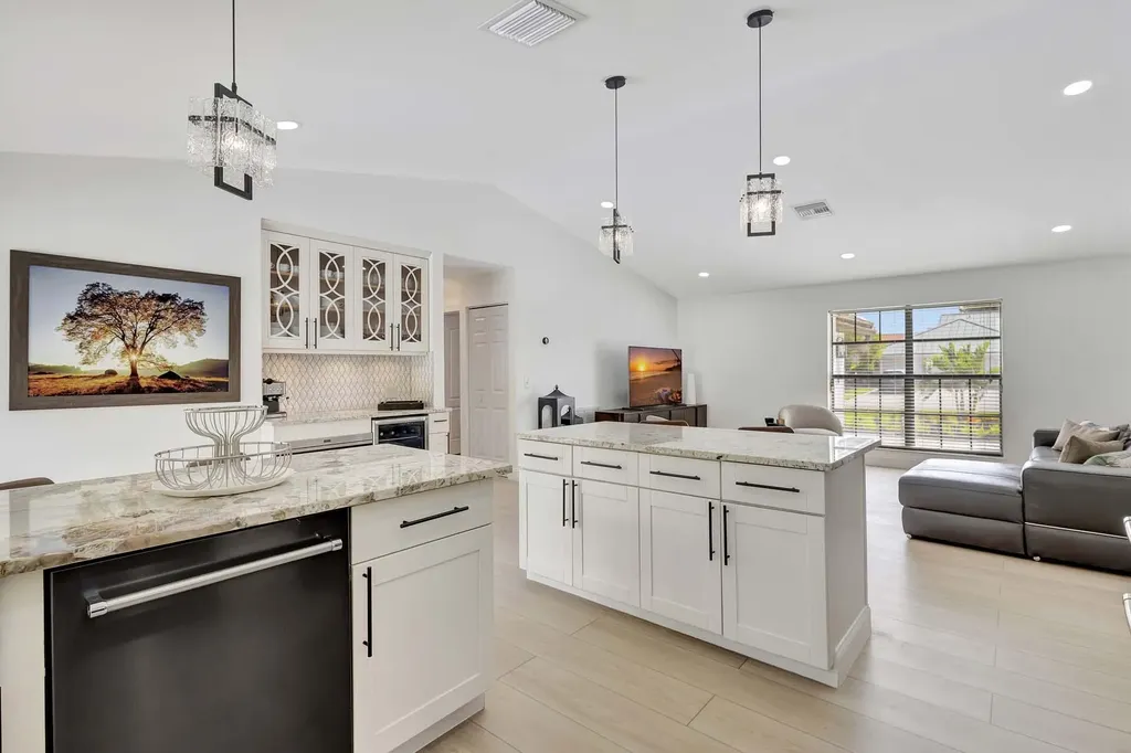 1915 Newhaven Avenue Wellington FL 33414