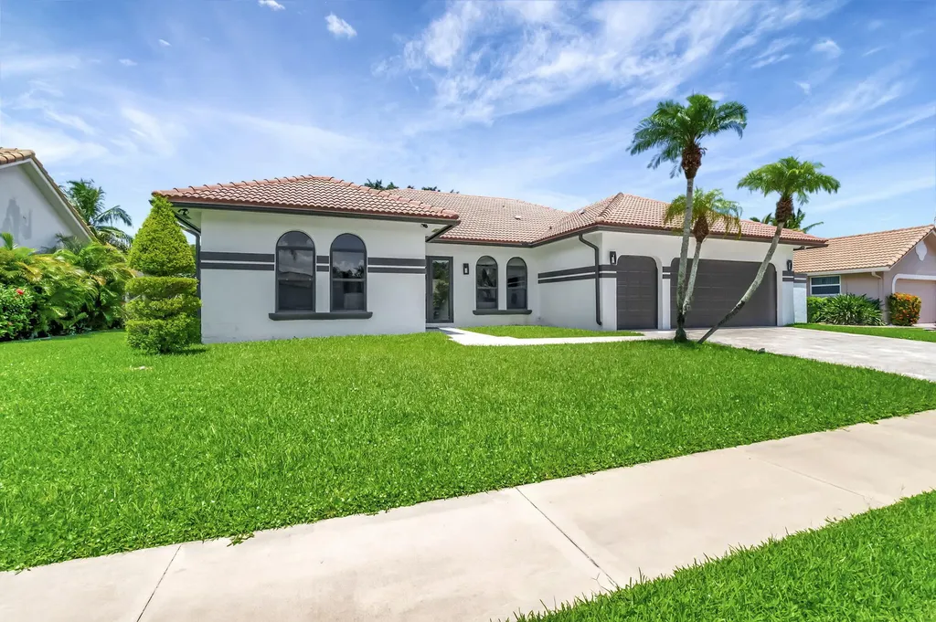 10099 Canoe Brook Circle Boca Raton FL 33498