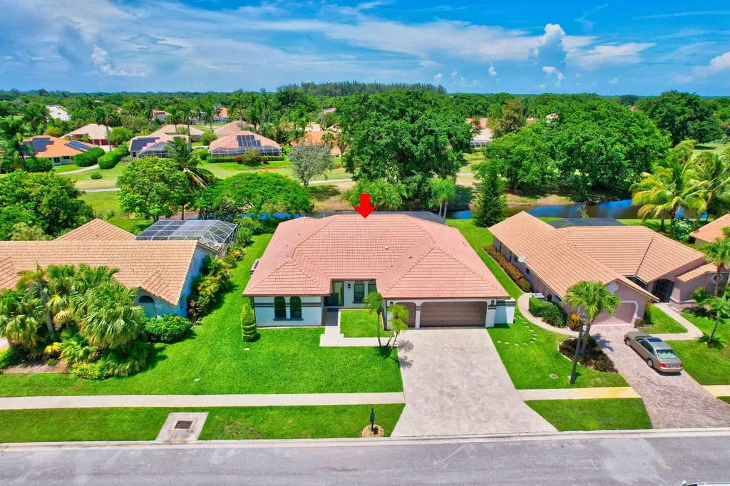 10099 Canoe Brook Circle Boca Raton FL 33498
