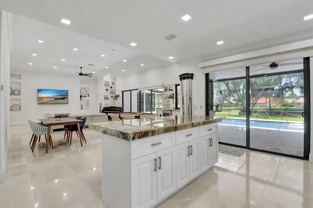 10099 Canoe Brook Circle Boca Raton FL 33498