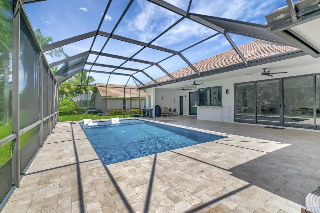 10099 Canoe Brook Circle Boca Raton FL 33498