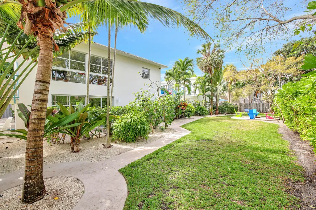 625 NE 13th Avenue Fort Lauderdale FL 33304