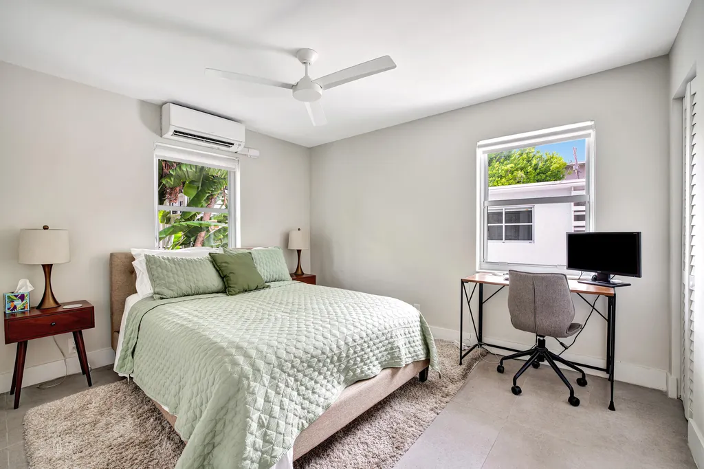 625 NE 13th Avenue Fort Lauderdale FL 33304