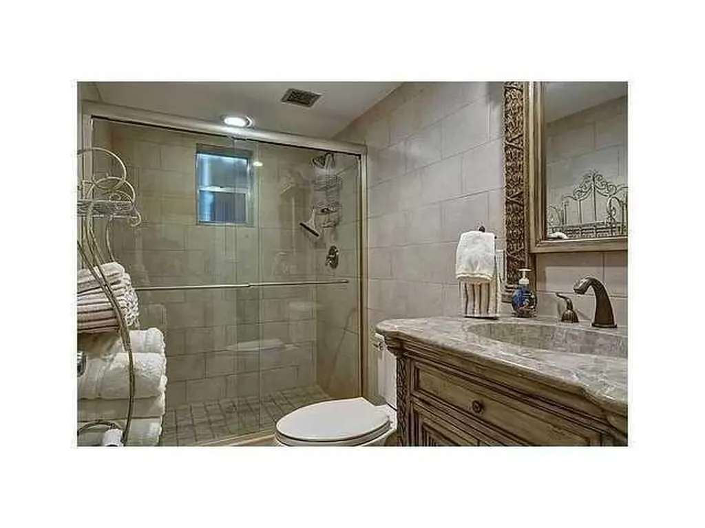 2871 N Ocean Boulevard N Boca Raton FL 33431