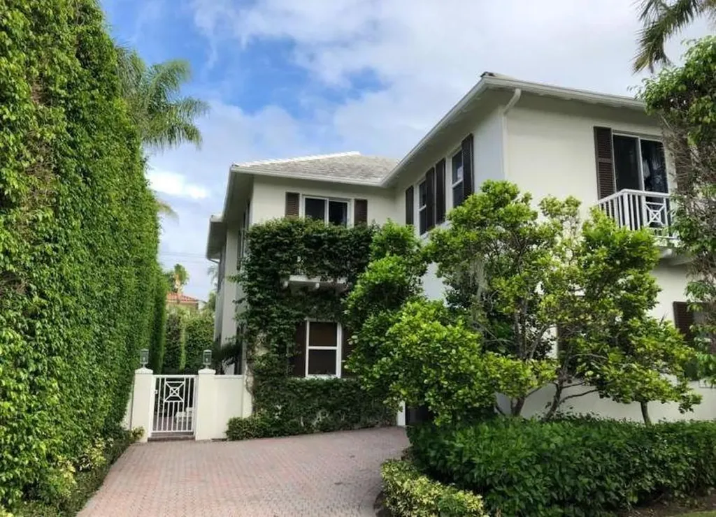 249 Seminole Avenue Palm Beach FL 33480