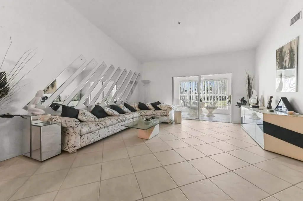 5952 Regal Glen Drive Boynton Beach FL 33437