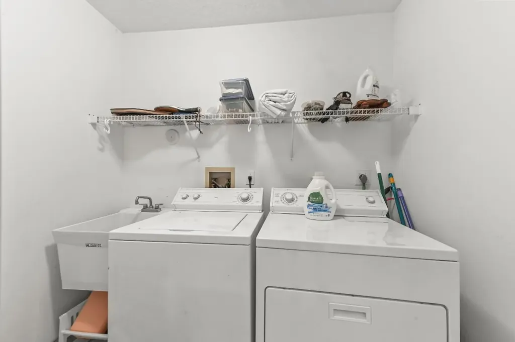5952 Regal Glen Drive Boynton Beach FL 33437