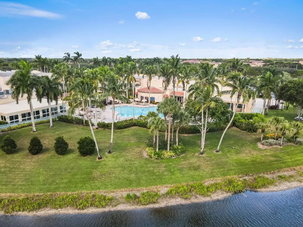 5952 Regal Glen Drive Boynton Beach FL 33437