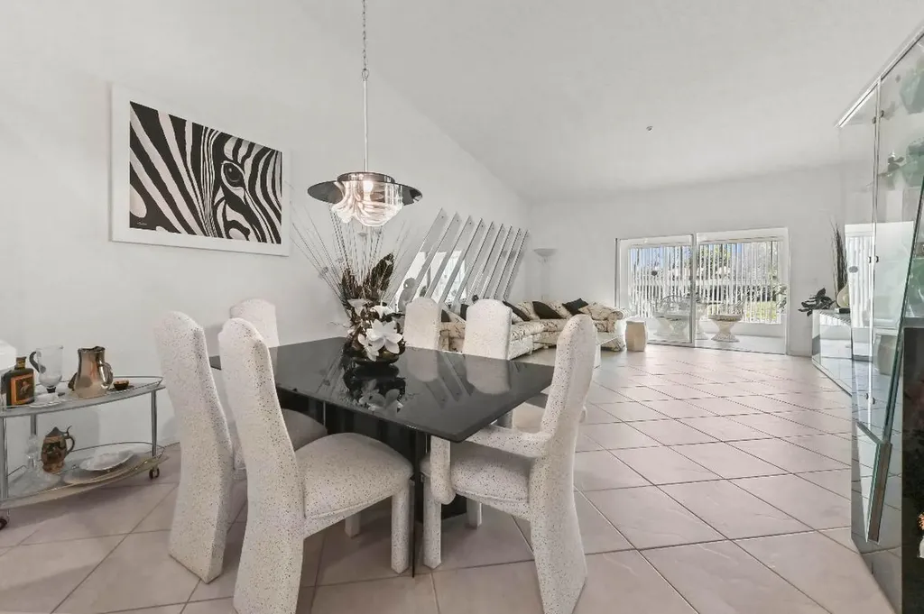 5952 Regal Glen Drive Boynton Beach FL 33437