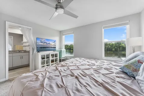 3947 SE Mentmore Lane Stuart FL 34997