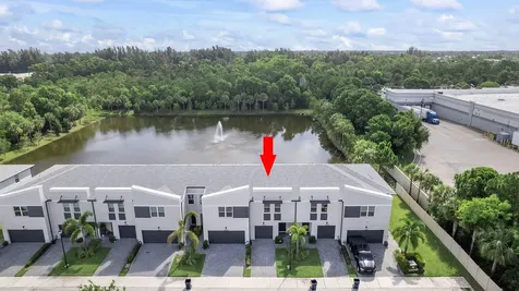 3947 SE Mentmore Lane Stuart FL 34997