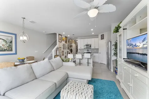 3947 SE Mentmore Lane Stuart FL 34997