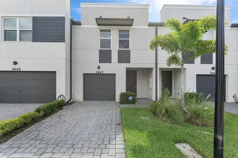 3947 SE Mentmore Lane Stuart FL 34997