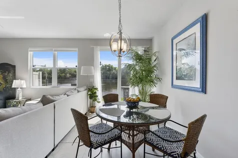 3947 SE Mentmore Lane Stuart FL 34997