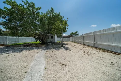 602 NW 1st Street Delray Beach FL 33444