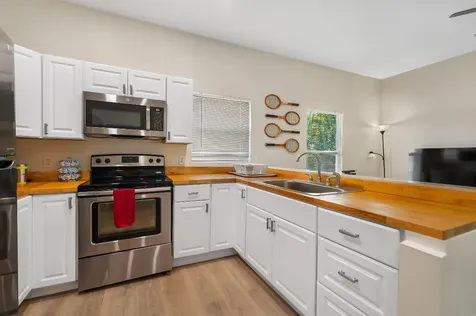 602 NW 1st Street Delray Beach FL 33444
