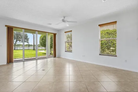 1570 NW 48th Place Boca Raton FL 33431