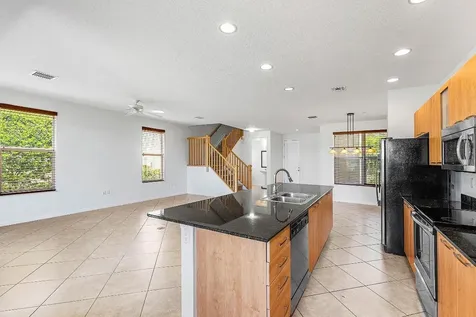 1570 NW 48th Place Boca Raton FL 33431