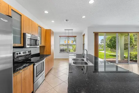 1570 NW 48th Place Boca Raton FL 33431