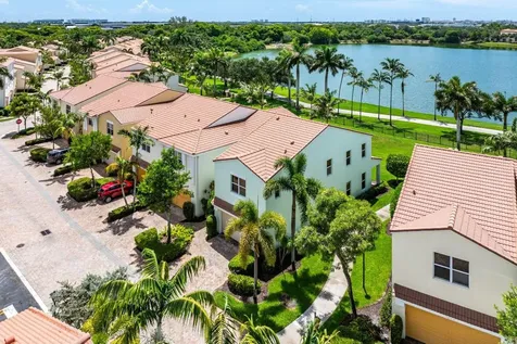 1570 NW 48th Place Boca Raton FL 33431