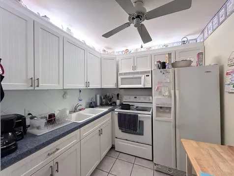 340 Horizons W Boynton Beach FL 33435
