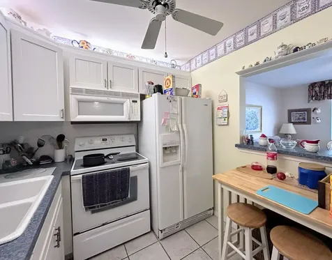 340 Horizons W Boynton Beach FL 33435