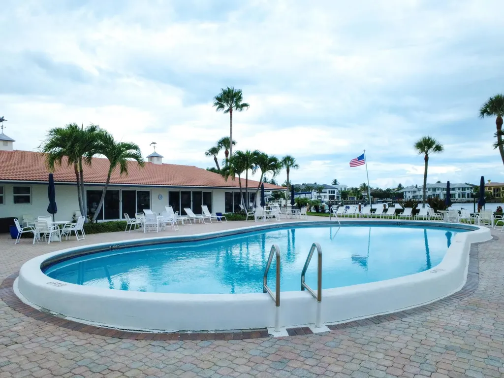 3421 Spanish Trail Delray Beach FL 33483