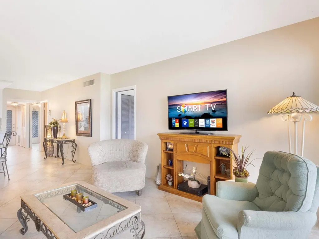 3421 Spanish Trail Delray Beach FL 33483