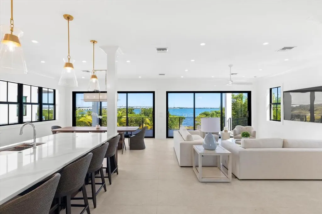 231 E Shore Drive Key West FL 33040