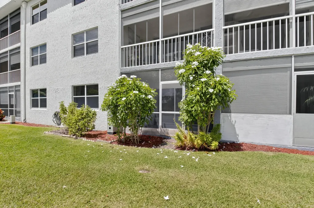 9880 Marina Boulevard Boca Raton FL 33428
