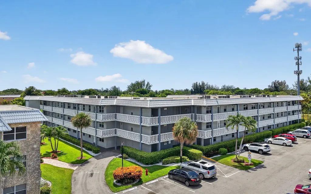 9880 Marina Boulevard Boca Raton FL 33428