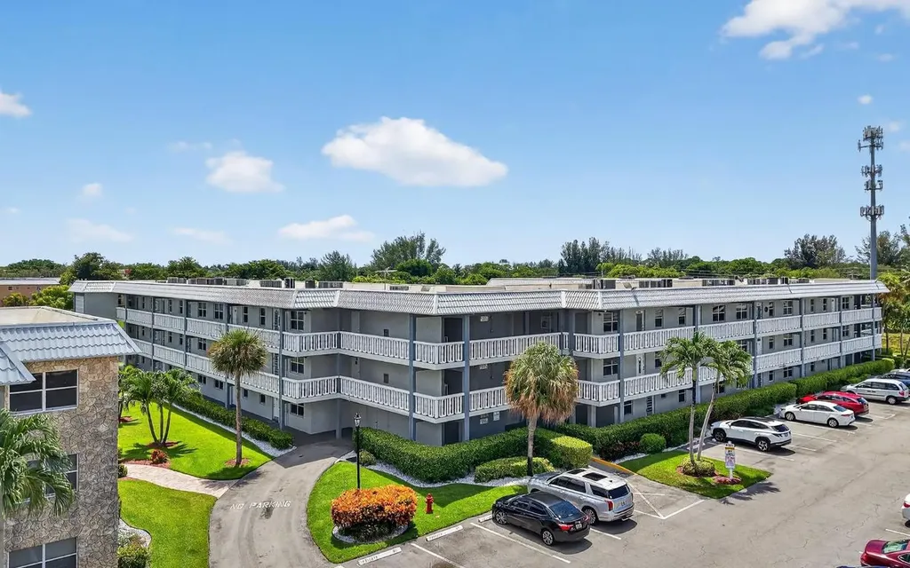 9880 Marina Boulevard Boca Raton FL 33428