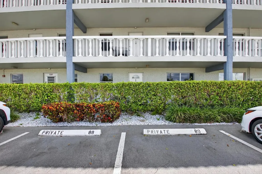 9880 Marina Boulevard Boca Raton FL 33428