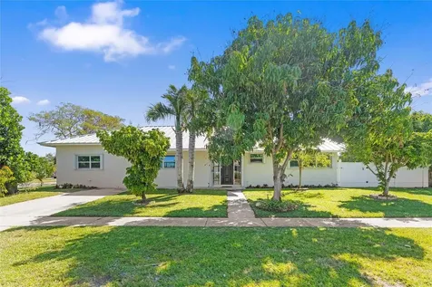 698 NW 12th Road Boca Raton FL 33486