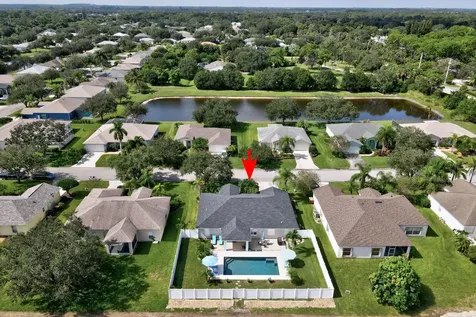 150 36th Court SW Vero Beach FL 32968