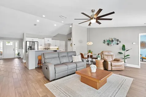 150 36th Court SW Vero Beach FL 32968