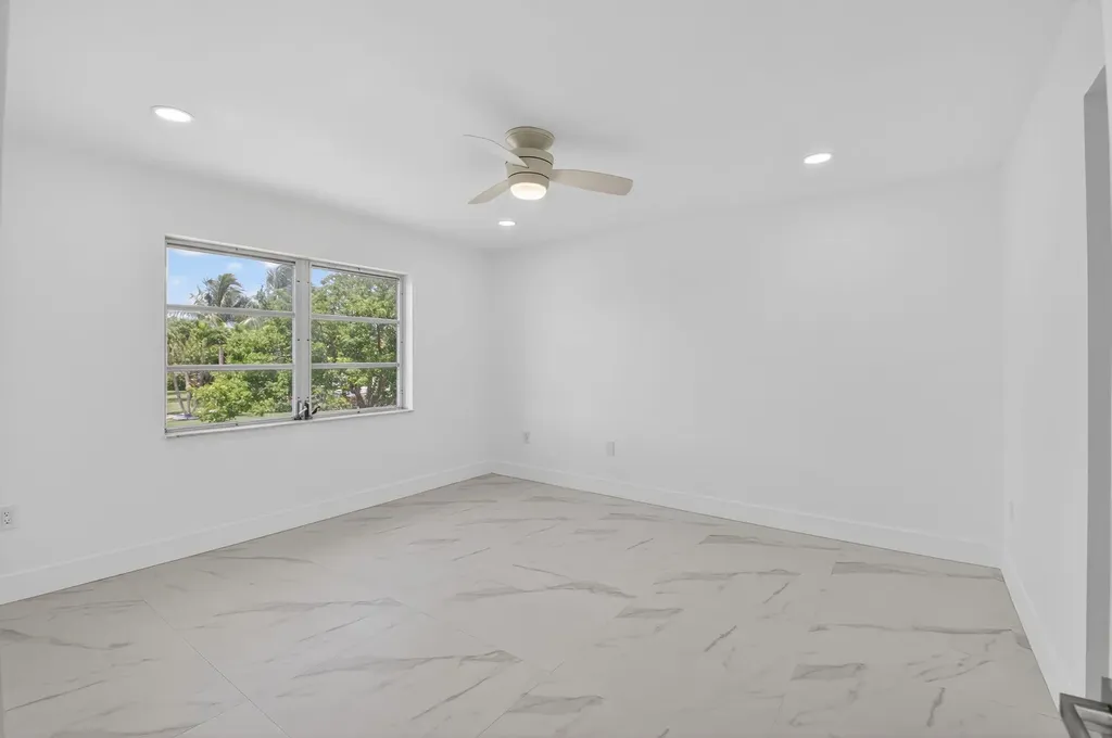 9886 Marina Boulevard Boca Raton FL 33428
