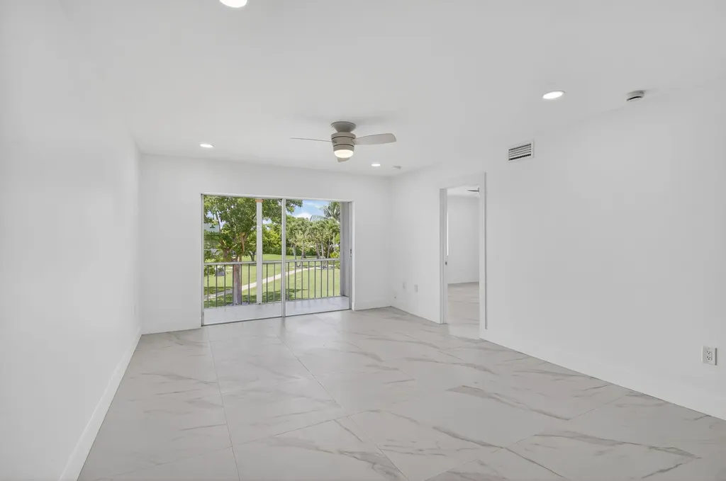 9886 Marina Boulevard Boca Raton FL 33428