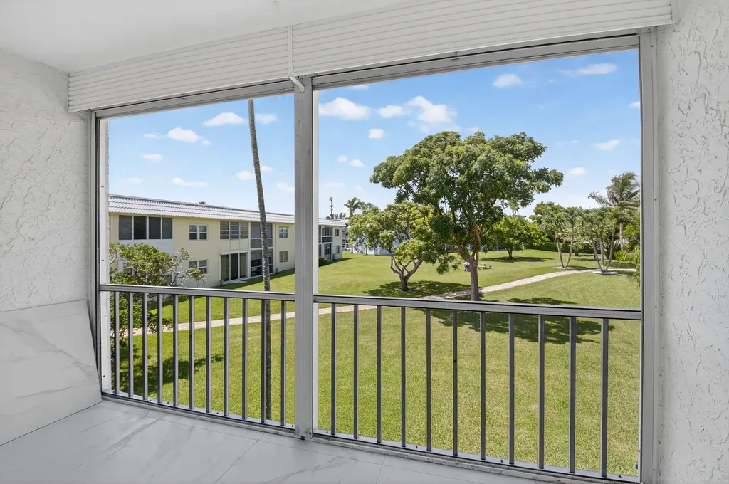 9886 Marina Boulevard Boca Raton FL 33428