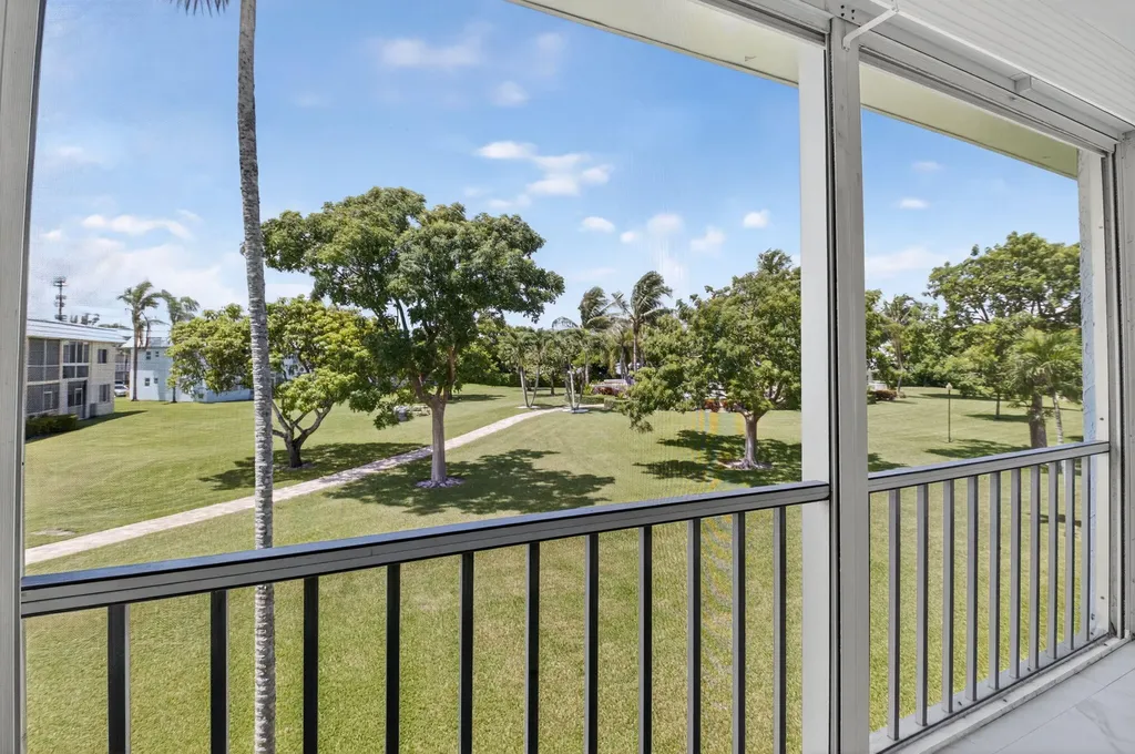 9886 Marina Boulevard Boca Raton FL 33428